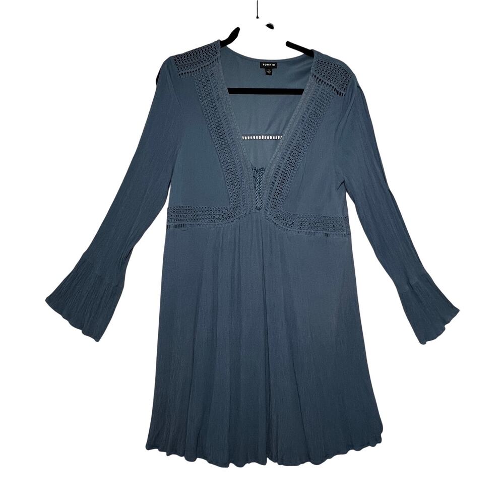 TORRID Dress Womens 1X Blue Rayon Crochet Lace Bell Sleeve Boho Fit And Flare